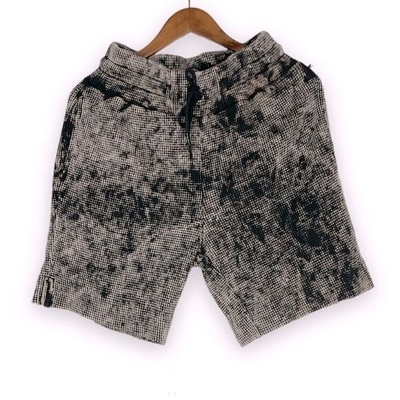 NWT Cotton Citizen Black Acid Washed Waffle Knit Pull On Shorts Small - Picture 4 of 11